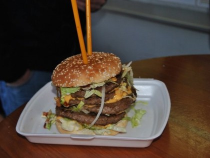 照片: Simon's American Diner